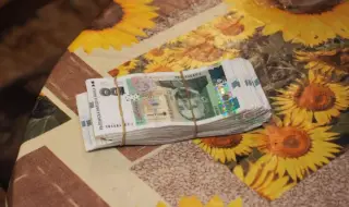 Разбиха схема за купуване на гласове в Пазарджишко - намерени са 15 000 лв. и тетрадка с имена на избиратели