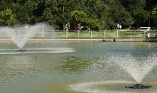 Слънчево и горещо, слаб дъжд в Западна България