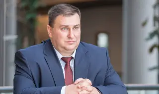 Емил Радев: Хората у нас вярват на ЕС и са доволни, че България е част от него