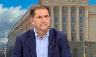 Проф. Борислав Цеков: ПП-ДБ правят опит за парламентарен преврат