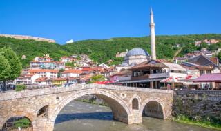 Няма да има подялба на Косово