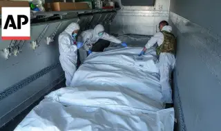 За година: Москва предала на Украйна 12 хиляди тела на загинали войници, върнала си 200