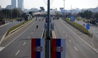 470-килограмова бомба от Втората световна война бе обезвредена в центъра на Белград