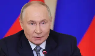 „Индипендънт“: Русия губи войната срещу Украйна и отчаяно иска мирни преговори. Трябва да го ударим, докато е слаб 