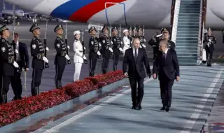 Владимир Путин пристигна в Узбекистан