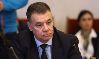 Какви приходи влизат, защо сметките на ПФК „Левски“ са запорирани… Пред ФАКТИ говори шефът на НАП Борис Михайлов