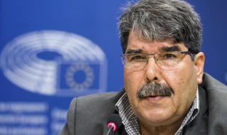 Арестуваха лидера на сирийските кюрди