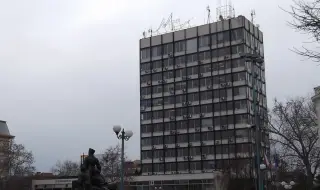 Реновирането на партийния дом в Пловдив предизвика скандал