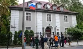 В Гданск затвориха последното руско консулство в Полша