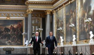 Версайският дворец чака туристи