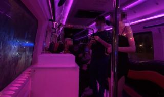 Полицията спря микробус, превърнат в дискотека