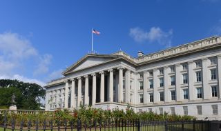 Американските дипломати се връщат в Украйна