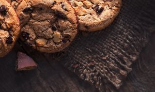 Рецепта на деня: Бисквити с шоколад и солени фъстъци