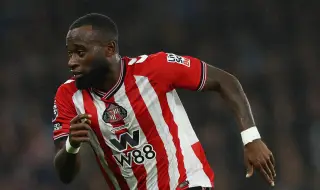 Ливърпул на крачка от подпис с нидерландския бранител Лутсхарел Хеертруйда