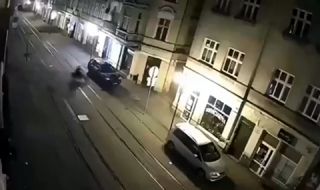 Моторист катастрофира три пъти за едно денонощие (ВИДЕО)