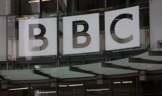 Тръмп заплаши BBC, председателят на борда се извини за „грешка в преценката”