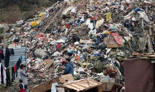 Българските роми в Дуисбург получават по 700 евро месечно за три деца