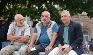„Отровното трио“ осъди Цвета Караянчева