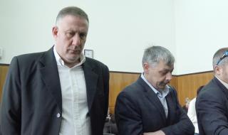 Отложиха подновеното дело срещу д-р Иван Димитров
