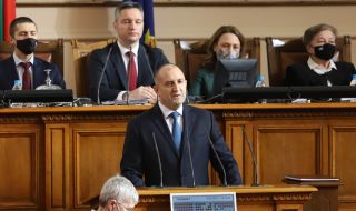 Радев с коментар за визитата на Петков в Северна Македония 
