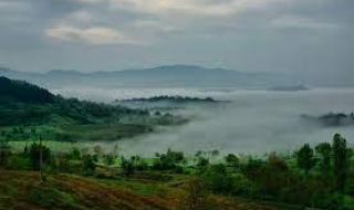 Мъгливо утро, затоплянето продължава