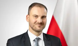 Варшава отвърна на Русия: Полската независимост не е дар от Ленин