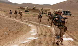 Евродепутати: Оттеглянето от Афганистан е колективен неуспех