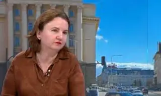 Marcela Abrasheva: And this cabinet does not work according to rules and programs 