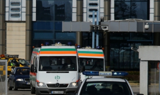 Състоянието на тримата ранени в Лясковец полицаи е стабилно