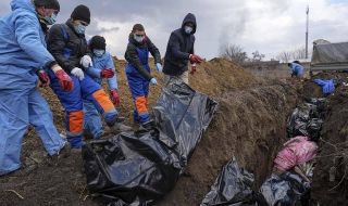Сателитни снимки сочат бързо разрастване на гробище в Южна Украйна