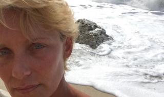 Койна Русева - зашеметяващо секси на морето (ВИДЕО)