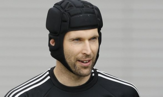 Официално: Петер Чех е футболист на Арсенал