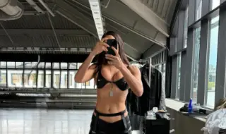 Ирина Шейк разпалва страстите в Instagram с нова гореща фотосесия