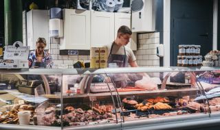 Колбас е изтеглен от гръцкия пазар заради салмонела
