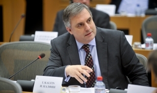 Ивайло Калфин: Хората искат да видят дебат за президента