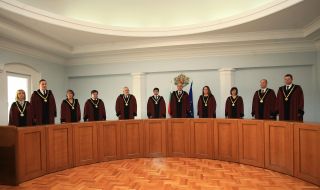 Конституционният съд: Противоконституционно е прокурор да разследва главния