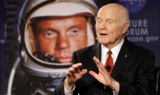 Почина Джон Глен, първият американски астронавт, излязъл в орбита около Земята