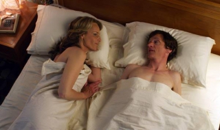 40-годишни девственици летят отвъд океана за уроци по секс