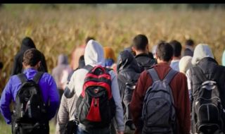 Германски министър зове: Мигрантите да бъдат проверявани на границата на ЕС