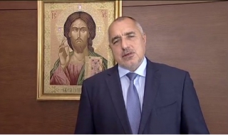 Премиерът стана дядо