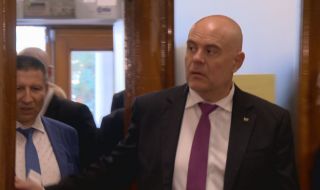 Гешев: Съдебната власт остана последната преграда пред престъпността