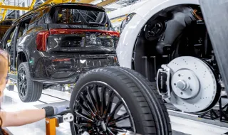 Mercedes също предупреди за затваряне на някои от европейските си заводи
