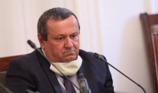 Адемов: Можеше преди преизчислените пенсии да се подготви компенсиране