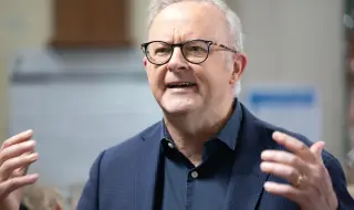 Австралия въвежда национална награда за храброст и затяга законите за оръжията след терористичната атака на плажа Бонди