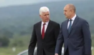 След новия курс на София към Киев: Москва доволна, но скептична. В Брюксел изненадани и притеснени