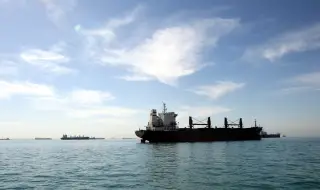 Атаките срещу кораби в Ормузкия проток застрашават световната търговия