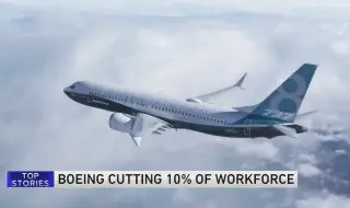 Boeing lays off 10% of the company's employees VIDEO 