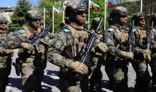 НАТО няма да изпраща войски в Украйна, 300 000 войници ще пазят България