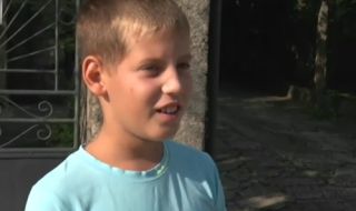 11-годишно дете от Симеоновград откри и върна чанта с над 10 000 лева