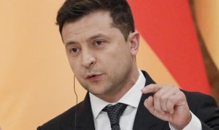 Зеленски поиска НАТО да обяви зона, забранена за полети над Украйна, за да спрат руските бомбардировки